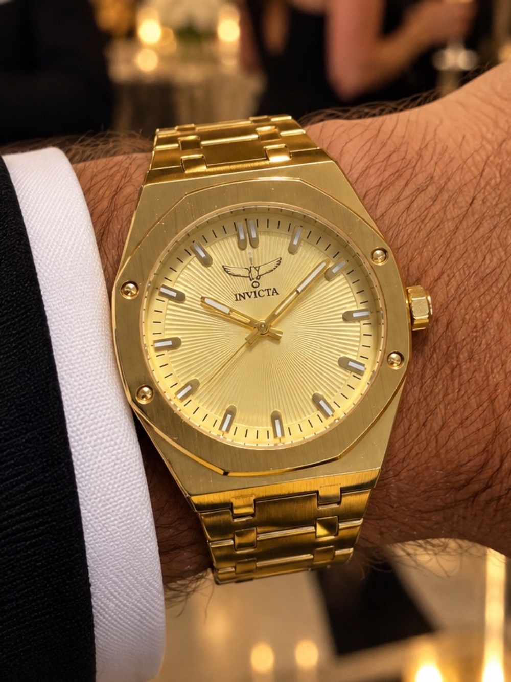 Invicta Men's Gold Stainless Steel Bracelet Watch with Champagne Dial-69962